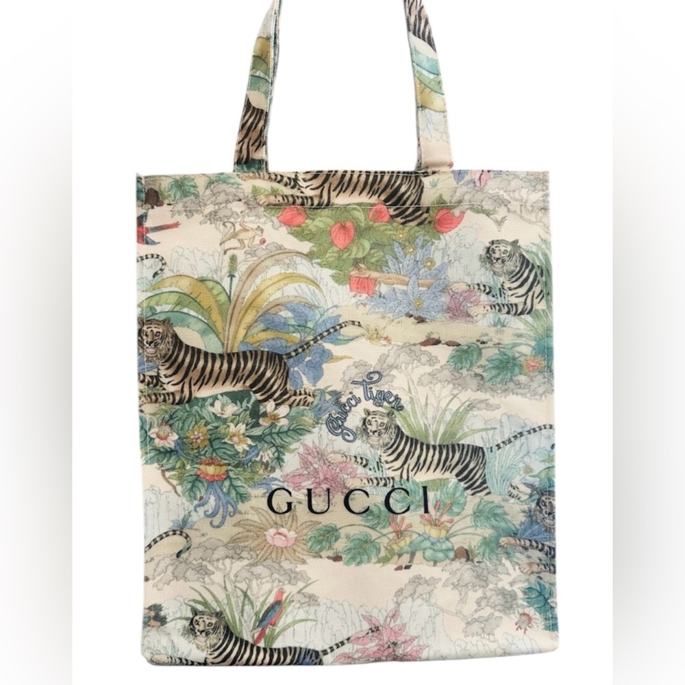 Restock! Authentic Gucci Beauty Tiger Tote